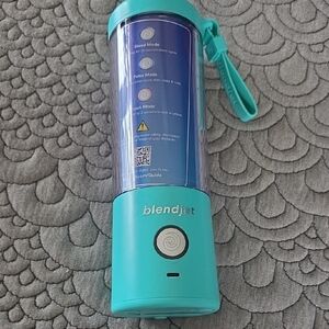 BlendJet Portable Blender in Teal